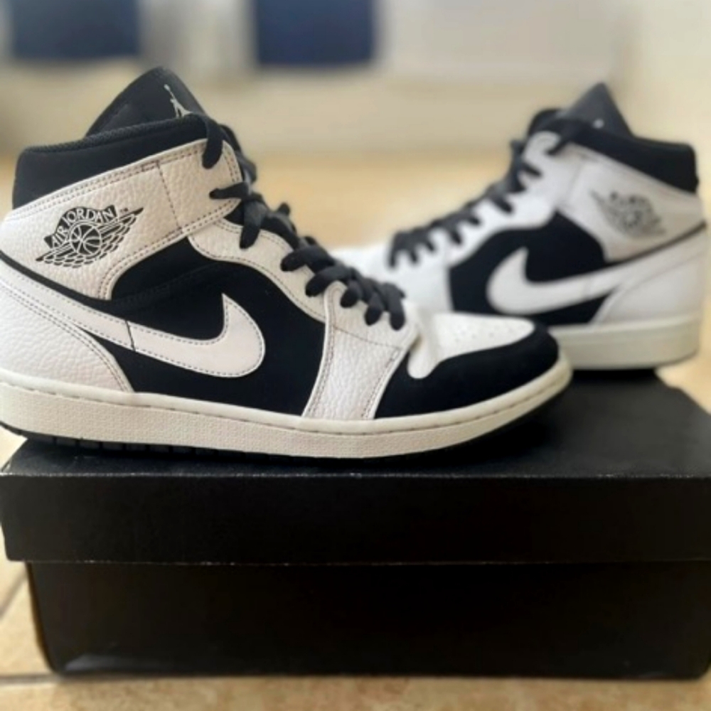 Nike Black White Air Jordan 1, Mid Retro Tuxedo